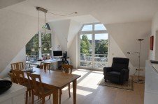 Hauptbild Wohnung mit besonderem Flair! Lichtdurchflutete 3-Zimmer-Dachgeschosswohnung in Alsterdorf
